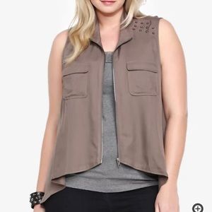 Torrid Studded Military Vest sz 2X
